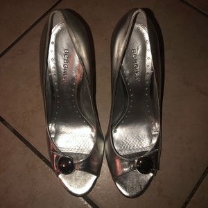 Bcbg Metallic heels